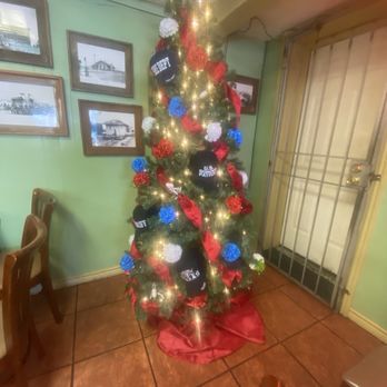 Las Margaritas Restaurant - Christmas Tree decorated for 4th of July. - Mexican Near Me - Pharr, Texas