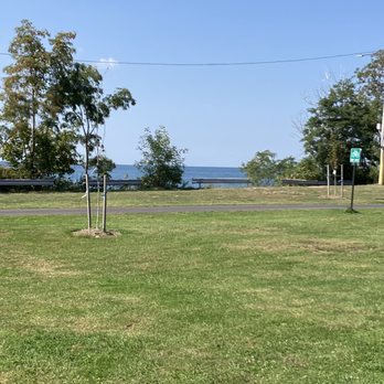 Point Gratiot Park - Lovely Lake Erie view - Parks Near Me - Dunkirk, New York