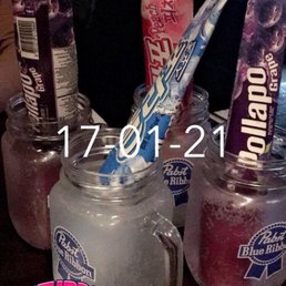We got drinks that was stuck with popsicles. There's two options for the alcohol preference: Soju or Vodka (if chosen, it is an extra $2) We got drinks that was stuck with popsicles. There's two options for the alcohol preference: Soju or Vodka (if chosen, it is an extra $2)