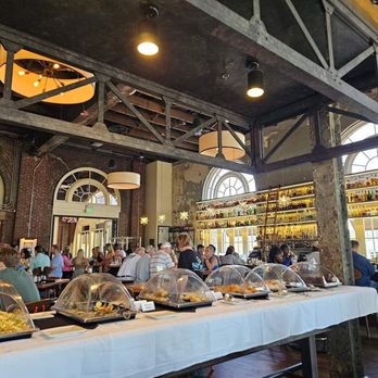 STIR - The Restaurant - Cocktail Bars Near Me - Chattanooga, Tennessee