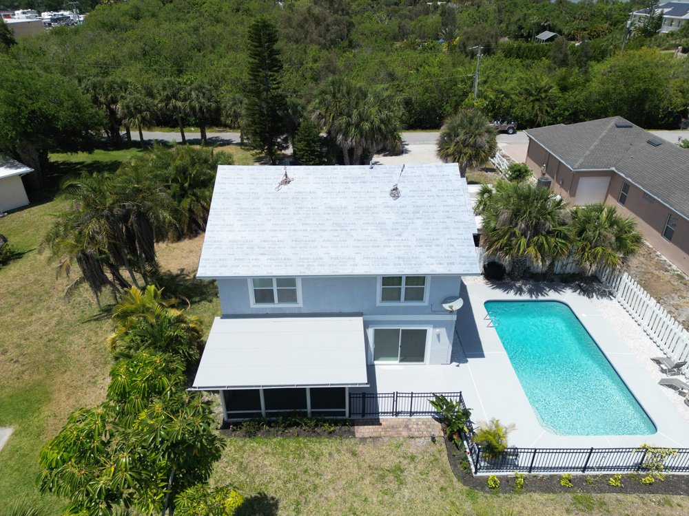 Slide of Local Roofing Experts