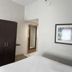 Holiday Inn Express - This is the wardrobe where the safe is at nice