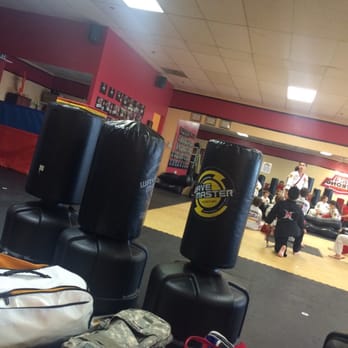 Lee's ATA Martial Arts - Taekwondo Near Me - Phoenix, Arizona Lee's ATA Martial Arts - Taekwondo Near Me - Phoenix, Arizona