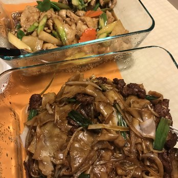 Oriental Pearl Restaurant - The pictures don't do the food justice. Beef chow foon is the best I've had. Texture of the rice noodles is great and the beef so flavorful - Chinese Near Me - West Chester, Pennsylvania