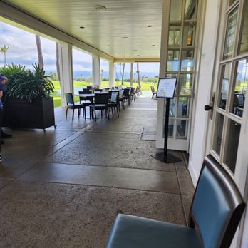 Bird of Paradise - lanai seating - American Near Me - Ewa Beach, Hawaii