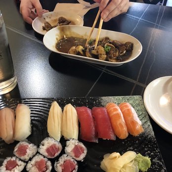Miyabi Sushi - 16. Sushi Deluxe C9. Tuna Roll Yaki Mushrooms - Sushi Bars Near Me - Richmond, Virginia