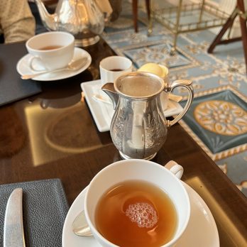 The Lanesborough - Hotels Near Me - London, XGL