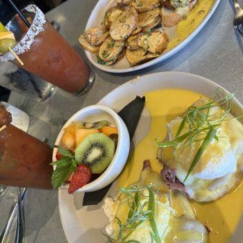 Toast - Ruben Benedict & Crab Cake Benedict - Breakfast & Brunch Near Me - Temecula, California Toast - Ruben Benedict & Crab Cake Benedict - Breakfast & Brunch Near Me - Temecula, California
