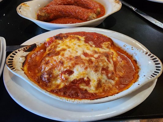 La Famiglia Pizza & Pasta by null