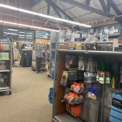 Yosemite Mountain Shop