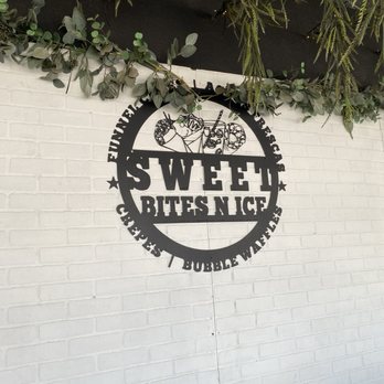 Sweet Bites N Ice - Sign on patio - Desserts Near Me - Bakersfield, California Sweet Bites N Ice - Sign on patio - Desserts Near Me - Bakersfield, California