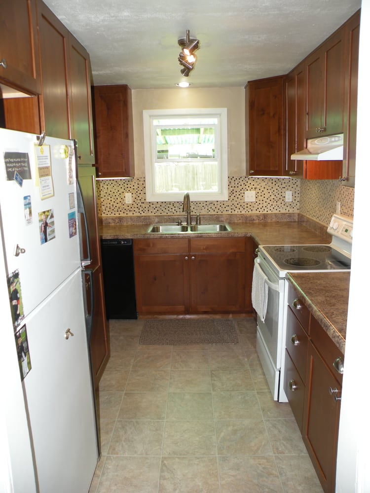 Slide of The Hand E Solution