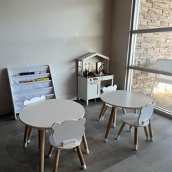 Cafe Lola - Inside