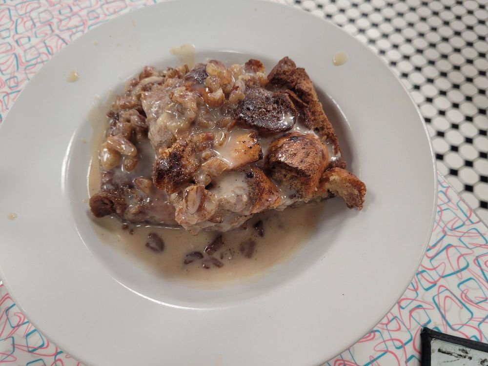 Food from Lee's Drive In