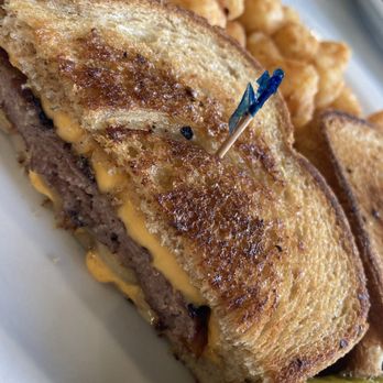 Stardust Diner - Patty Melt & tots - American Near Me - Vancouver, Washington Stardust Diner - Patty Melt & tots - American Near Me - Vancouver, Washington