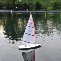 Sail the Park - Sailboats for rent every day. Great fun for everyone to enjoy.