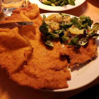 Figlmüller - Pork and veal schnitzel - Austrian Near Me - Vienna, 9