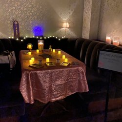 Psychic for parties special events social gatherings corporate parties holiday parties and private events