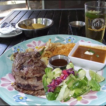 El Arroyo - From the "Traditional Plates" section of the "Dinner Menu," I chose #39, with "Carne Asada" as the main entree.Such a great dinner! - Mexican Near Me - Sonora, California El Arroyo - From the "Traditional Plates" section of the "Dinner Menu," I chose #39, with "Carne Asada" as the main entree.Such a great dinner! - Mexican Near Me - Sonora, California