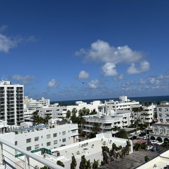 Moxy Miami South Beach - Hotels Near Me - Miami Beach, Florida Moxy Miami South Beach - Hotels Near Me - Miami Beach, Florida
