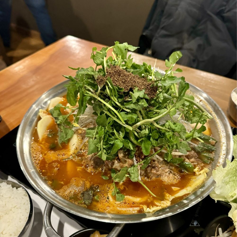 Hanmaru - Gamjatang L - Korean Near Me - Allston, Massachusetts