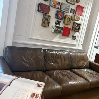 THEO | Discover All Belgian Chocolate - Chocolatiers & Shops Near Me - Gent, VOV