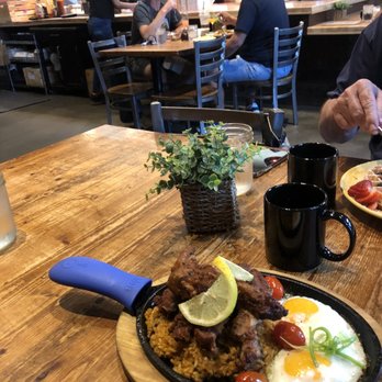 Scratch Kitchen - Open kitchen. The staff was efficient and nice! - Breakfast & Brunch Near Me - Honolulu, Hawaii