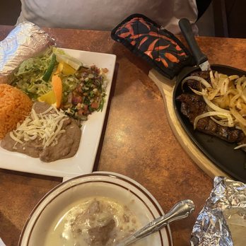 EL Poblano Mexican Restaurant - Carne Asada - Seafood Near Me - Merrillville, Indiana EL Poblano Mexican Restaurant - Carne Asada - Seafood Near Me - Merrillville, Indiana