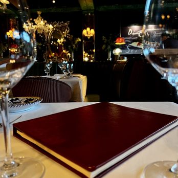 Carbone - Table - New American Near Me - Miami Beach, Florida Carbone - Table - New American Near Me - Miami Beach, Florida