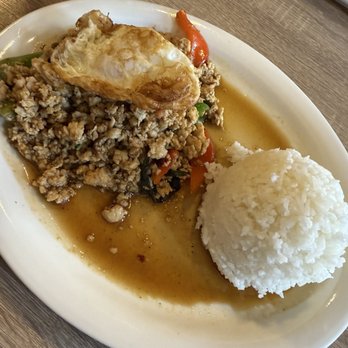 Baramee Thai Restaurant - Thai street style - Thai Near Me - San Pedro, California Baramee Thai Restaurant - Thai street style - Thai Near Me - San Pedro, California