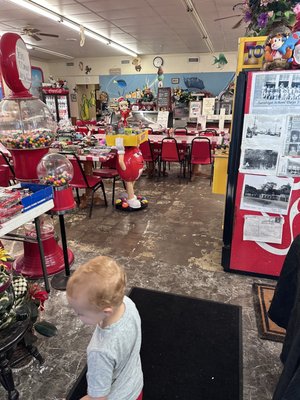 Ann's Seafood by null