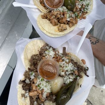 La Isla Bonita - Mexican Near Me - Los Angeles, California La Isla Bonita - Mexican Near Me - Los Angeles, California