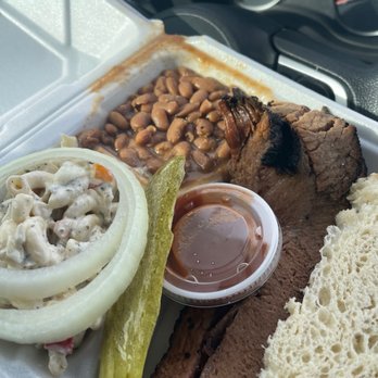 Wagon Wheel BBQ - Brisket plate - Barbeque Near Me - Ozona, Texas