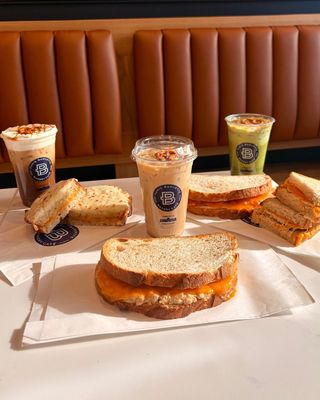 Paris Baguette by null