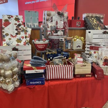 TJ Maxx - Department Stores Near Me - New York, New York