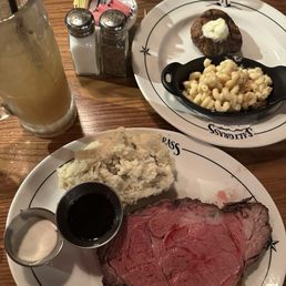 Prime rib  Garlic Mashed Potatoes Smoked Macaroni & Cheese