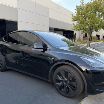 P1 Tint Shop - 60% crystalline front windshield 20% crystalline moonroof - Home Window Tinting Near Me - Santa Ana, California P1 Tint Shop - 60% crystalline front windshield 20% crystalline moonroof - Home Window Tinting Near Me - Santa Ana, California