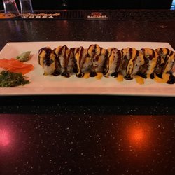 Pacific Rim - Spicy Tuna Roll (9/23/2022)