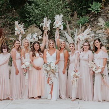 Boom & Blume - Bridesmaid bouquets - Floral Designers Near Me Boom & Blume - Bridesmaid bouquets - Floral Designers Near Me