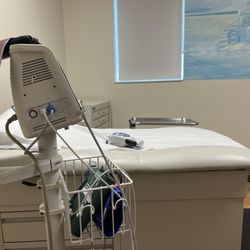 SMH Urgent Care Center at Stickney Point - Exam Room