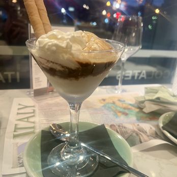 VV The Italian Experience - Affogato - Italian Near Me - Cincinnati, Ohio VV The Italian Experience - Affogato - Italian Near Me - Cincinnati, Ohio