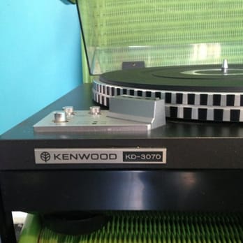 Main Street Jukebox - Vinyl record player (kenwood) - Music & DVDs Near Me - Stroudsburg, Pennsylvania
