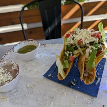 Maple Street Eatery - Bars Near Me - Livermore, California