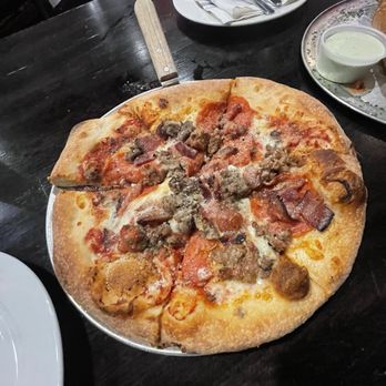 Grace Pizza and Shakes - THE R-C RANCH MEAT WAGON - Pizza Near Me - Pearland, Texas