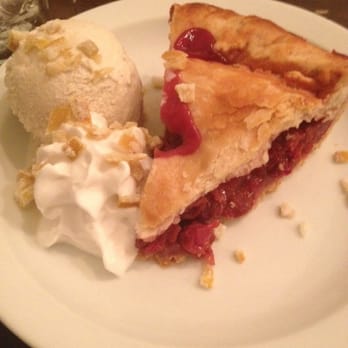 Modern Love - Cherry pie, vanilla bean ice cream and coconut whip - Vegan Near Me - Omaha, Nebraska