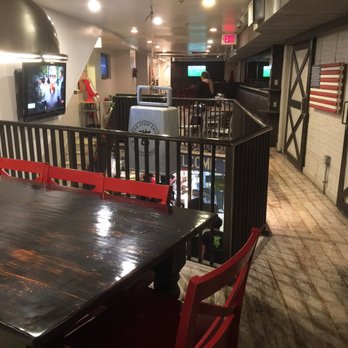 Good Stuff Eatery - Upstairs dining area..... - Burgers Near Me - Washington, DC, District of Columbia