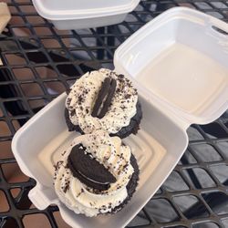 The Sweet Shoppe - Oreo cupcakes