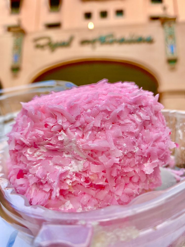 ROYAL HAWAIIAN BAKERY 252 Photos & 35 Reviews 2259 Kalakaua Ave, Honolulu, Hawaii Bakeries