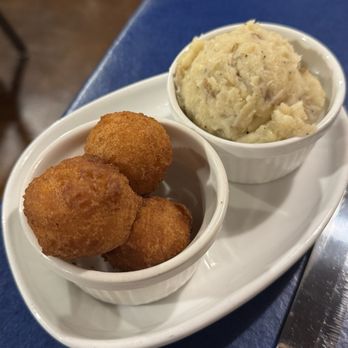 The Nauti Lobstah - Hush puppies and garlic mashed potatoes - Seafood Near Me - Apopka, Florida