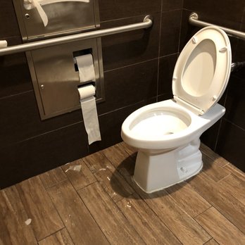 IHOP - Toilet and floors filthy and stinky - American Near Me - Hackettstown, New Jersey